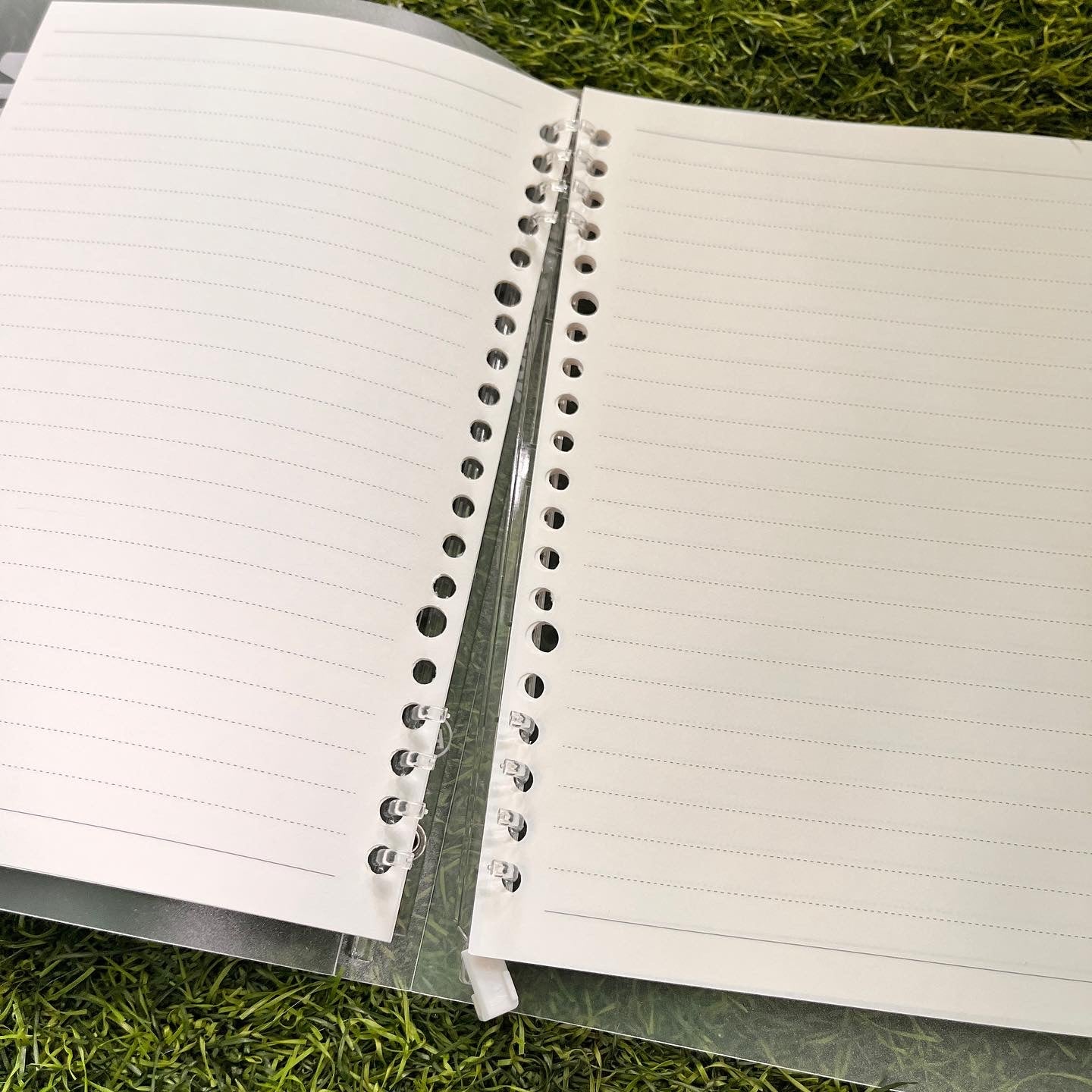 30 Sheets A5 8-hole Transparent Binder Notebook with Simple Soft Cover