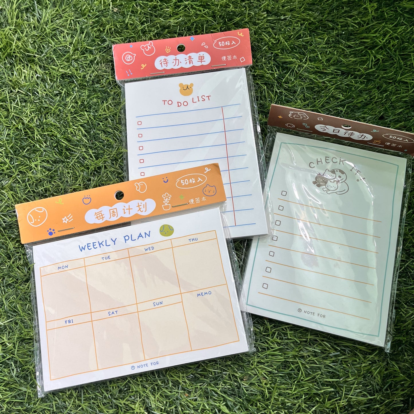 Kawaii memo pads ( non sticky) montly and weekly planners