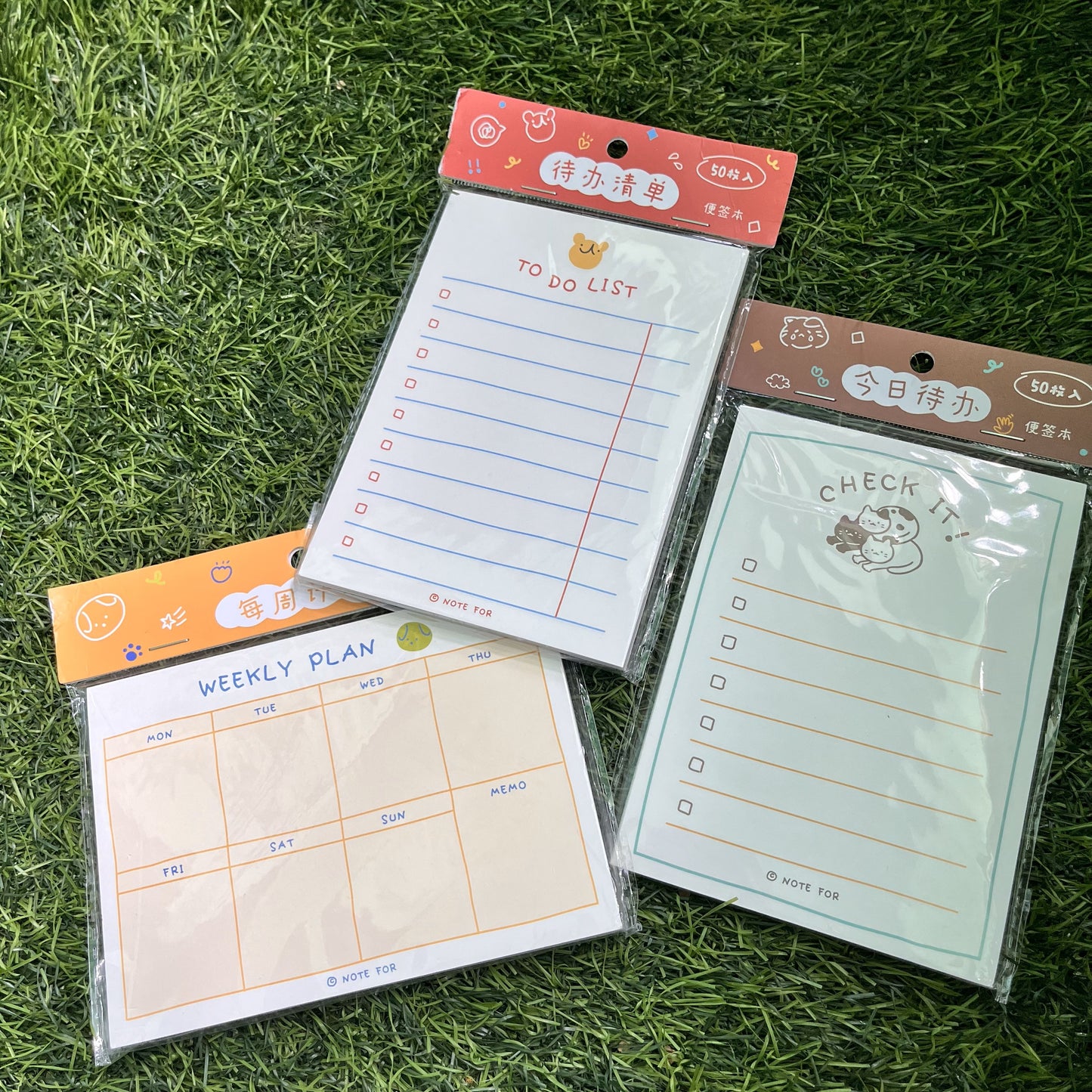 Kawaii memo pads ( non sticky) montly and weekly planners