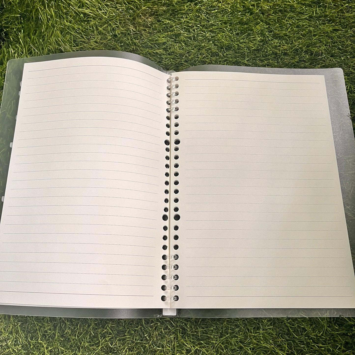 B5 10-hole Simple Soft Cover notebook Binder with 30 Sheets Refill Paper