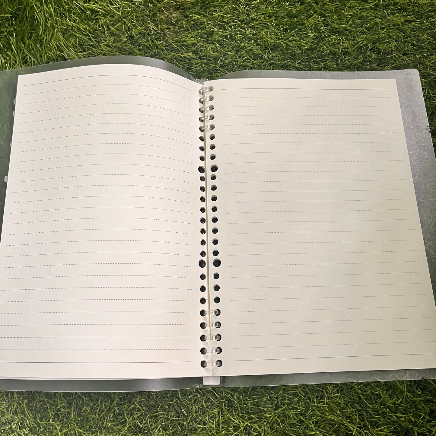 B5 10-hole Simple Soft Cover notebook Binder with 30 Sheets Refill Paper