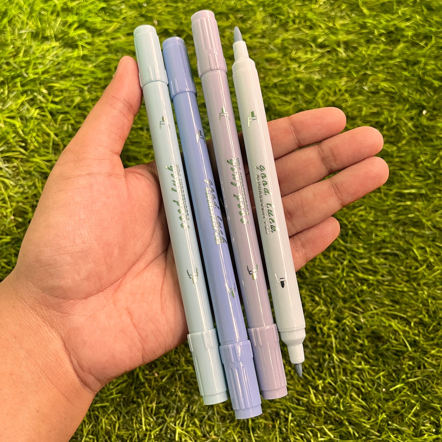 4 Pcs/set Simple Gradient Double-ended Highlighter Set Smooth Writing Marker Pen