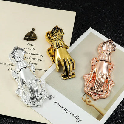 1 Pc Noblewoman's Hand Vintage Handbook Metal Clip