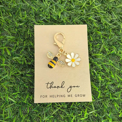 1 Pc cute little bees with rhinestones charming keychains metal charms