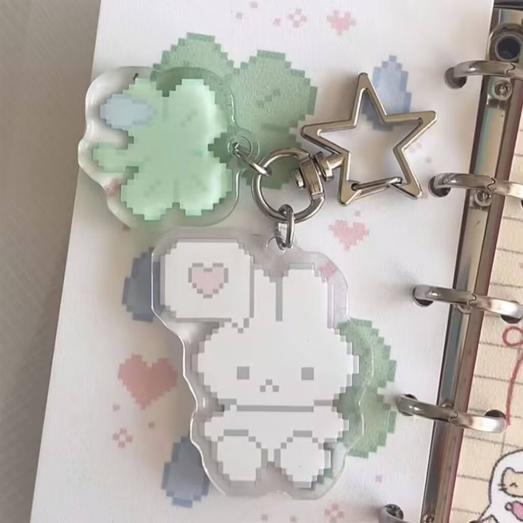 1 Pc Cute Retro Pixel-Style Keychain Fun Acrylic Charm
