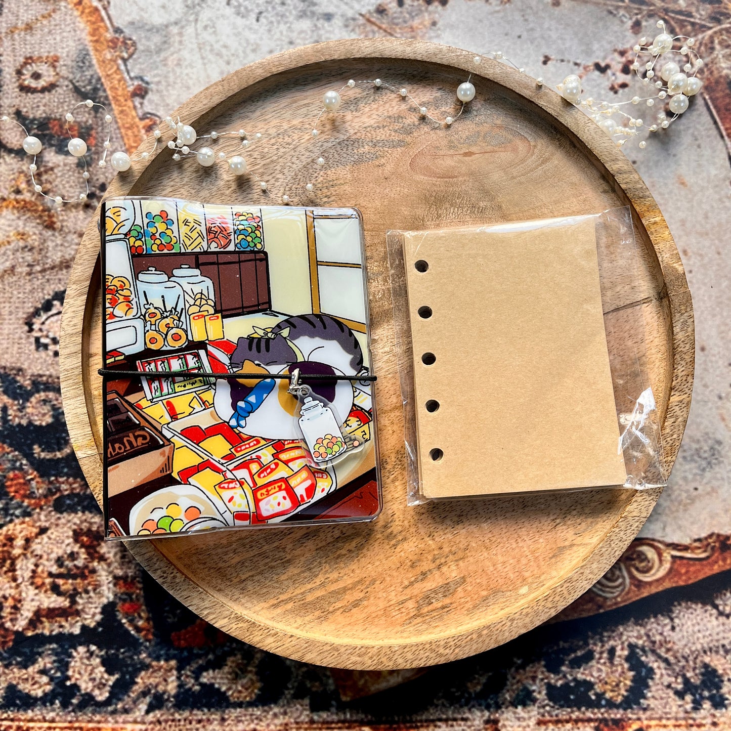 1 Pc Loose-Leaf Lynx Story M5 Notebook with Band Closure and Charm