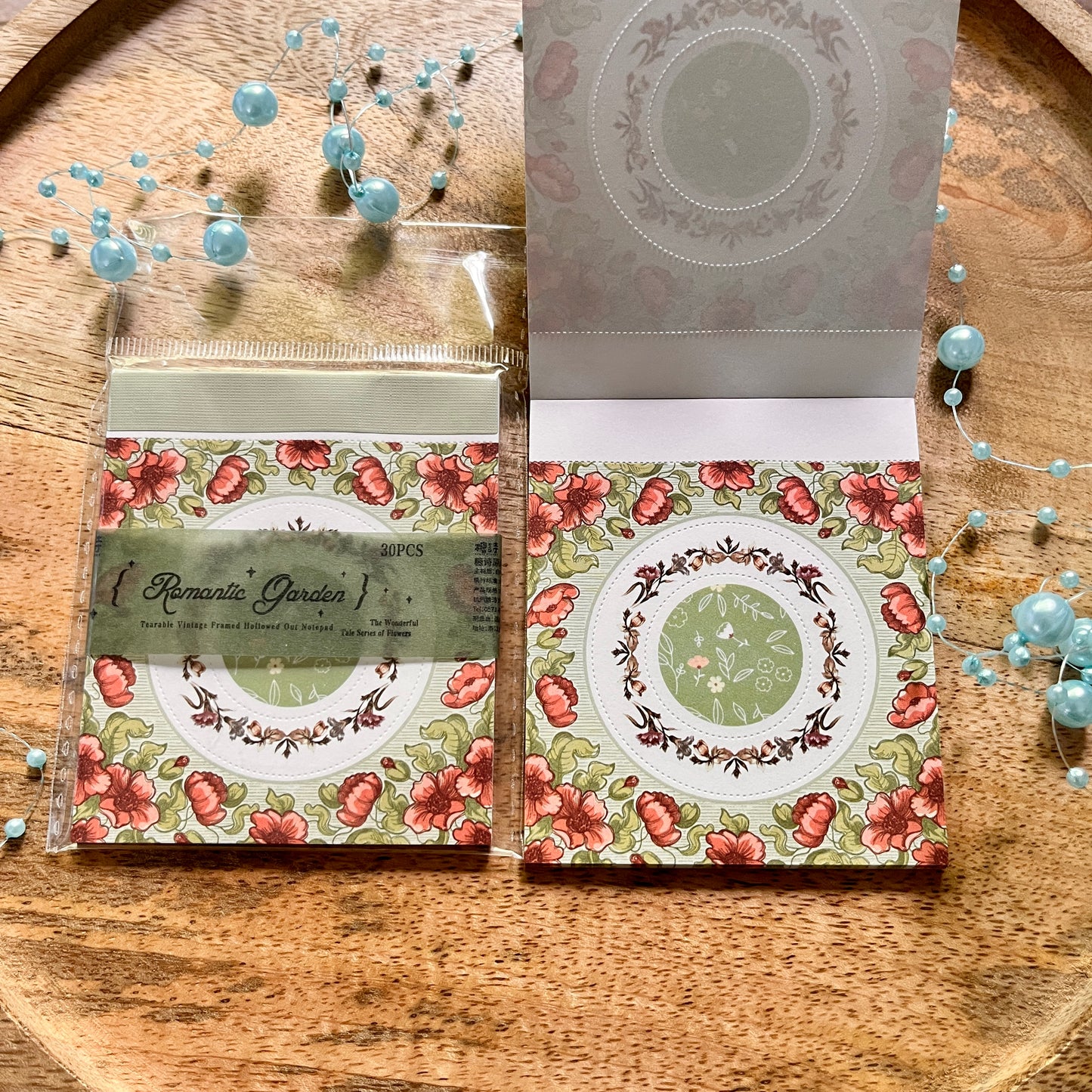 30 Sheets Retro Border Wonderful Story of Flowers Series Decoration Material