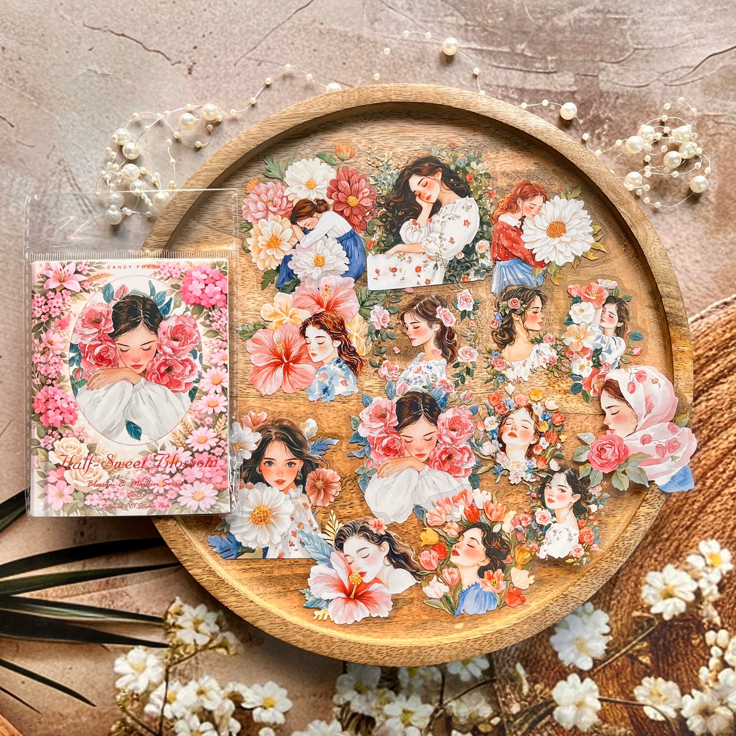 30 Pcs Flower-Adorned Girl Series Retro character journaling Stickers