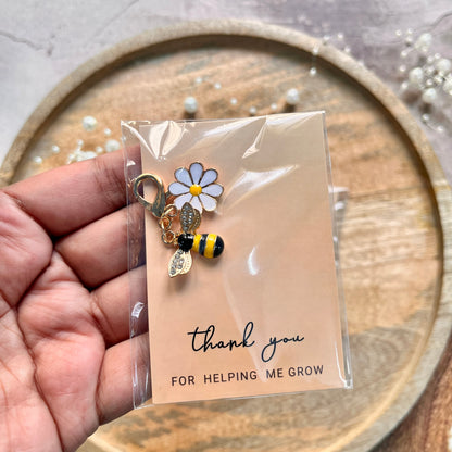 1 Pc cute little bees with rhinestones charming keychains metal charms
