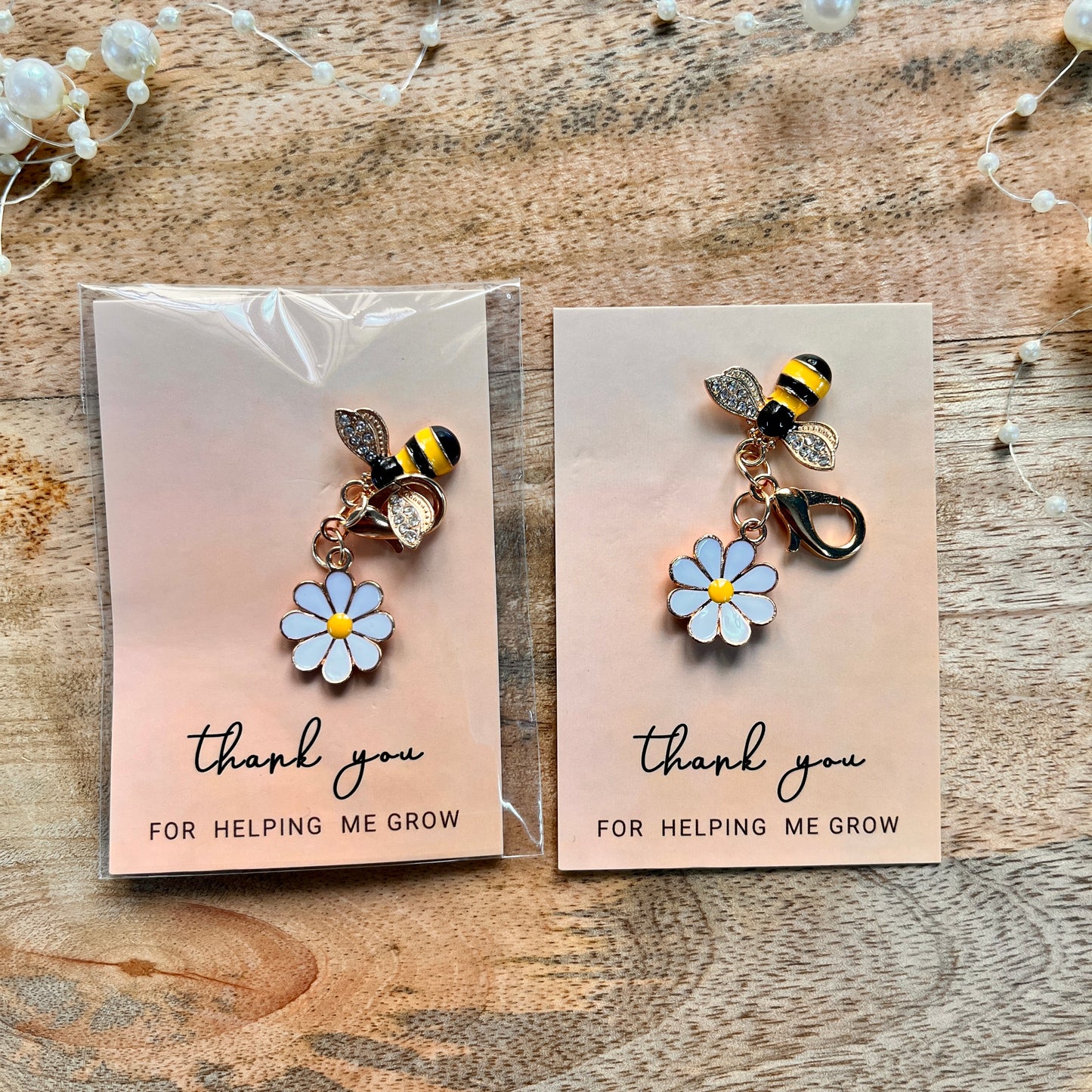 1 Pc cute little bees with rhinestones charming keychains metal charms