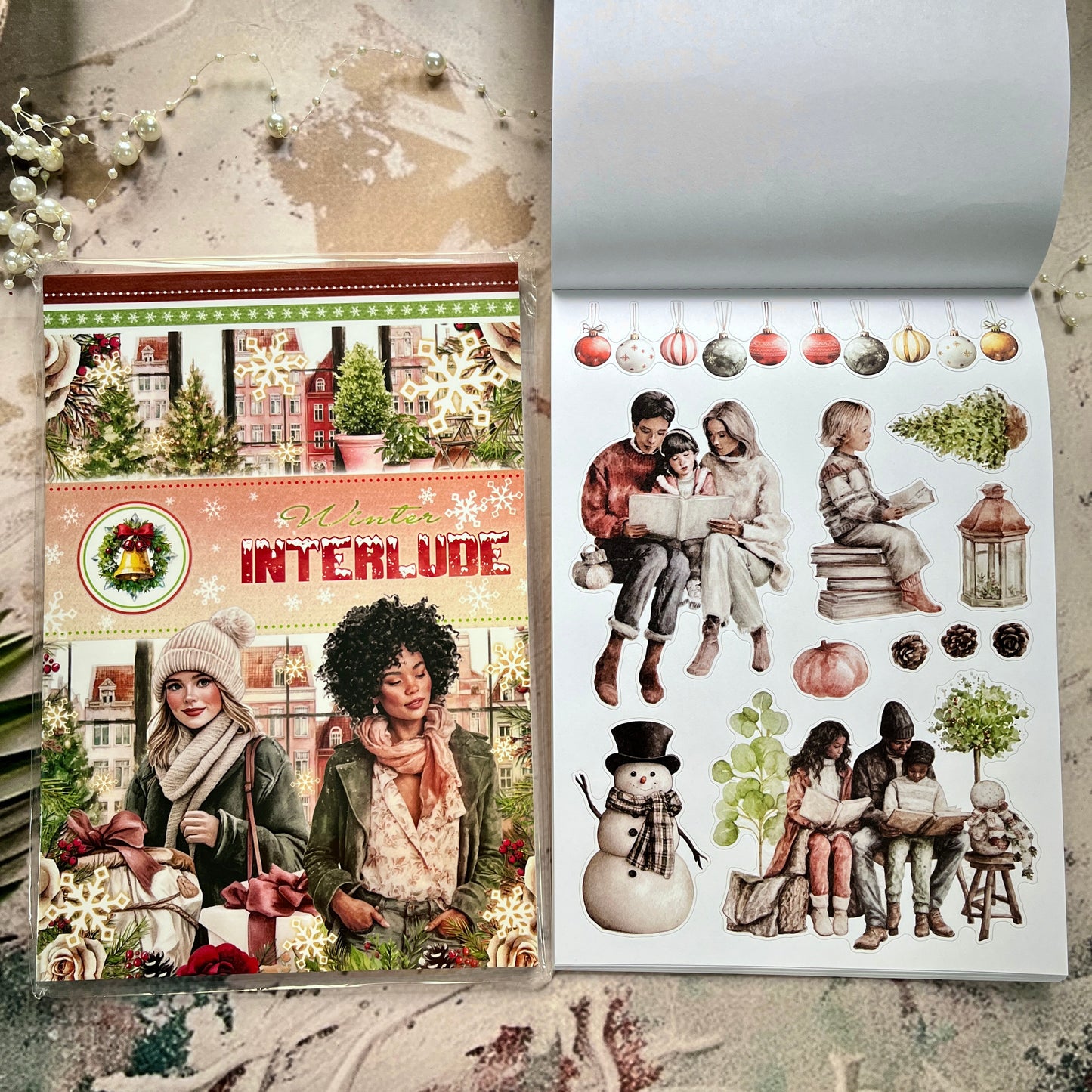 20 Sheets Retro European and American Character Die-Cut Sticker Book