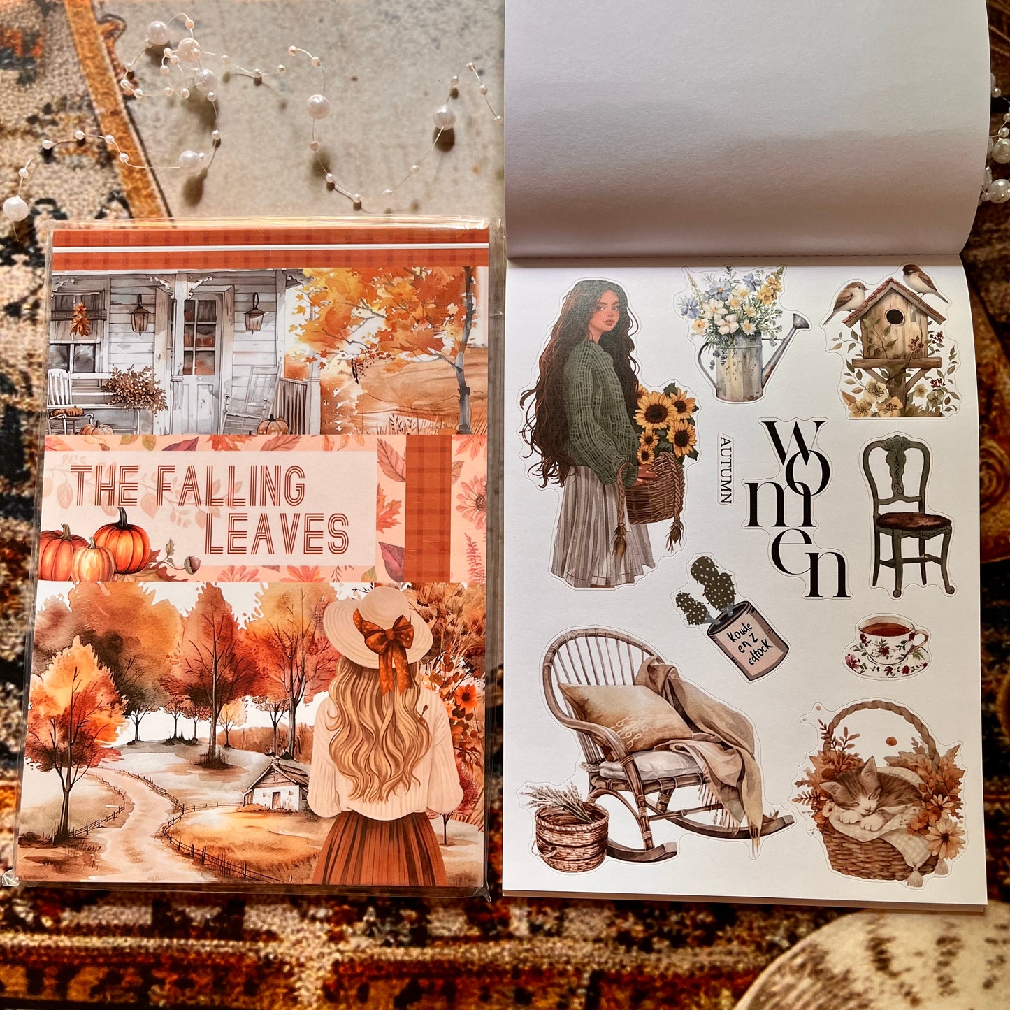 20 Sheets The Falling Leaves in Autumn Sticker Book for Journaling