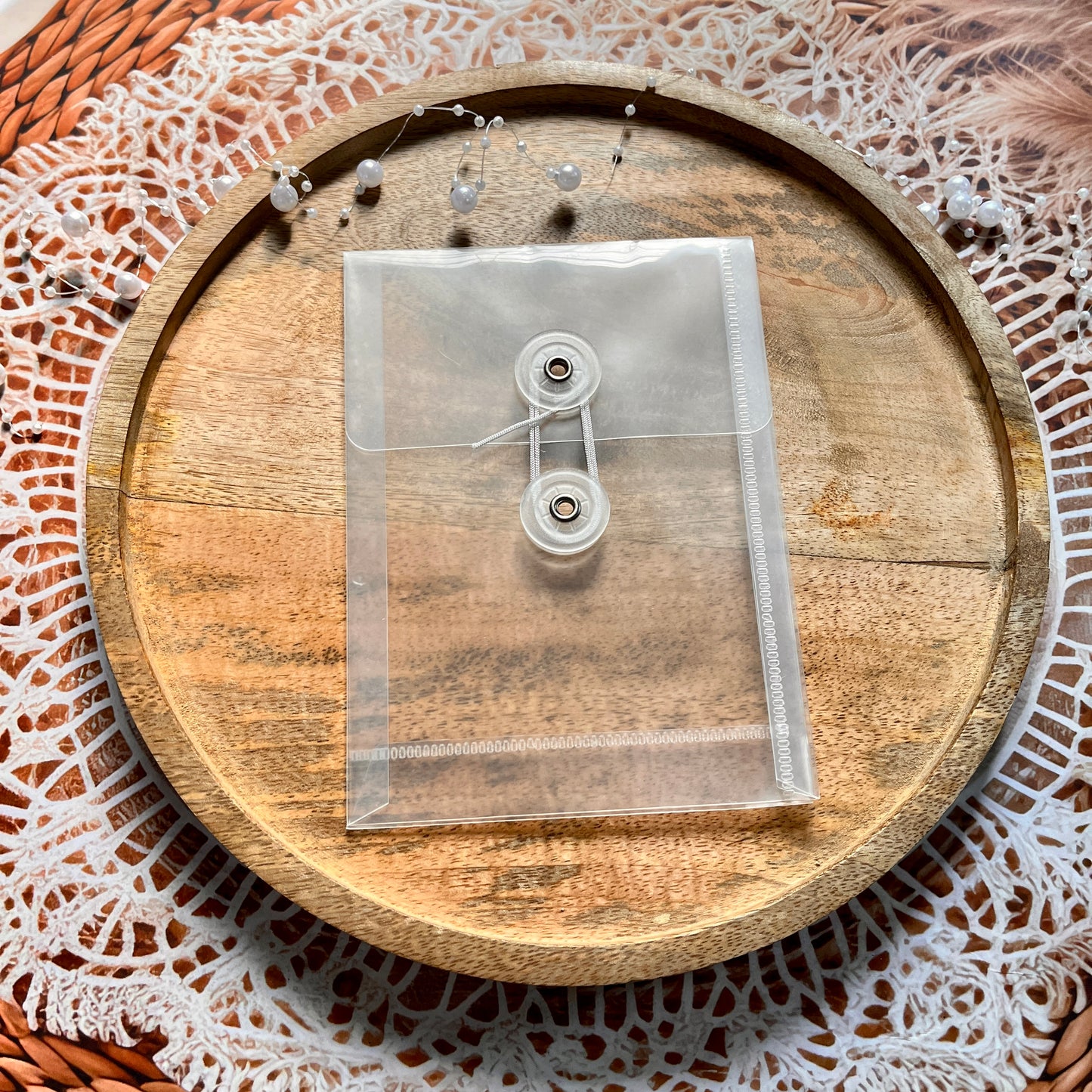 1 Pc Wrap-around Rope Transparent Storage File Bag