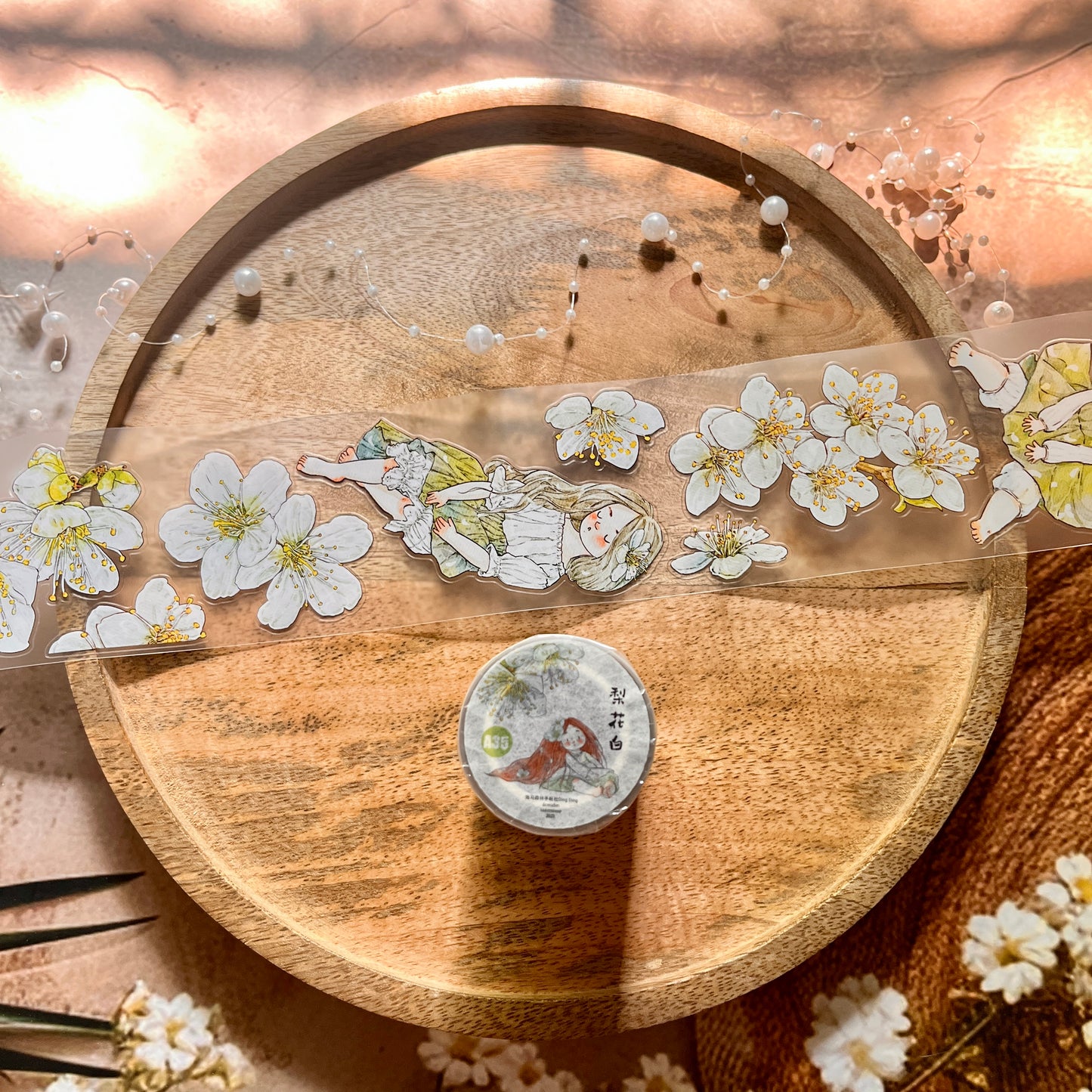 Ding Ding Girl Seahorse Forest Series Pear Blossom Die-Cut Frosted Sample Tape