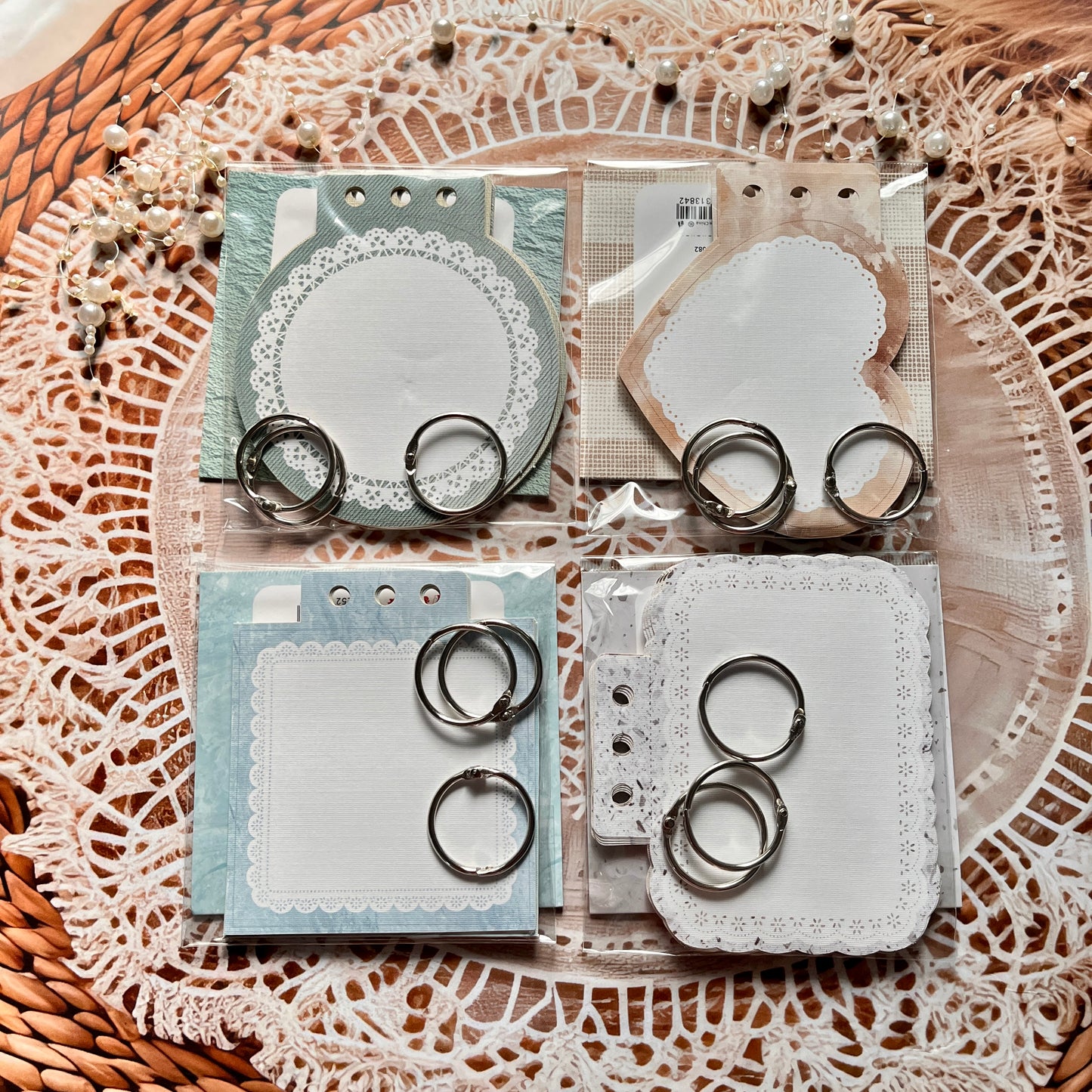 15 Sheets Gentle Touch in Your Hands Series Loose-Leaf Notebook with Custom Shapes