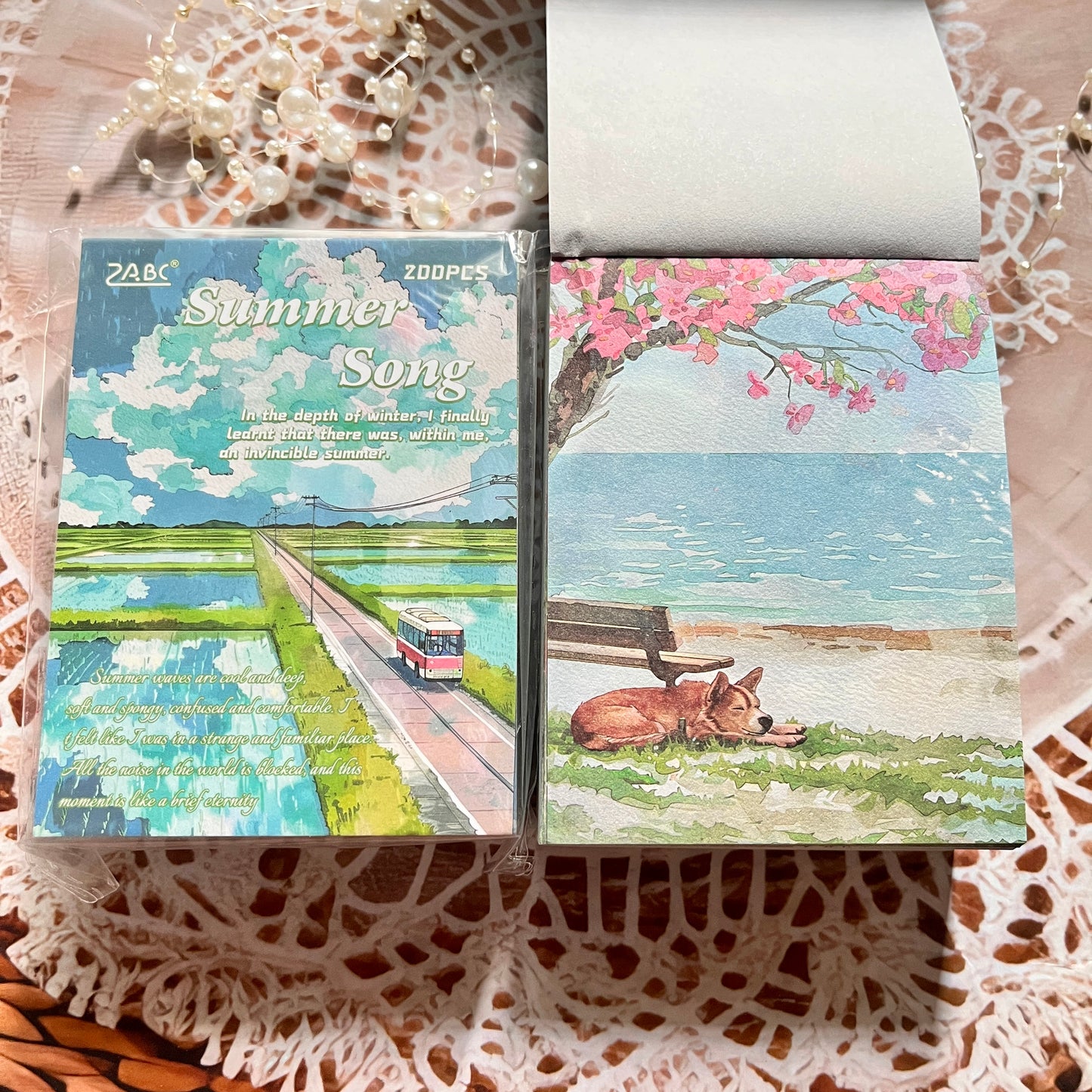 200 Sheets Four Seasons Note Paper Non-adhesive Material book