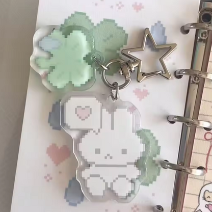 1 Pc Cute Retro Pixel-Style Keychain Fun Acrylic Charm
